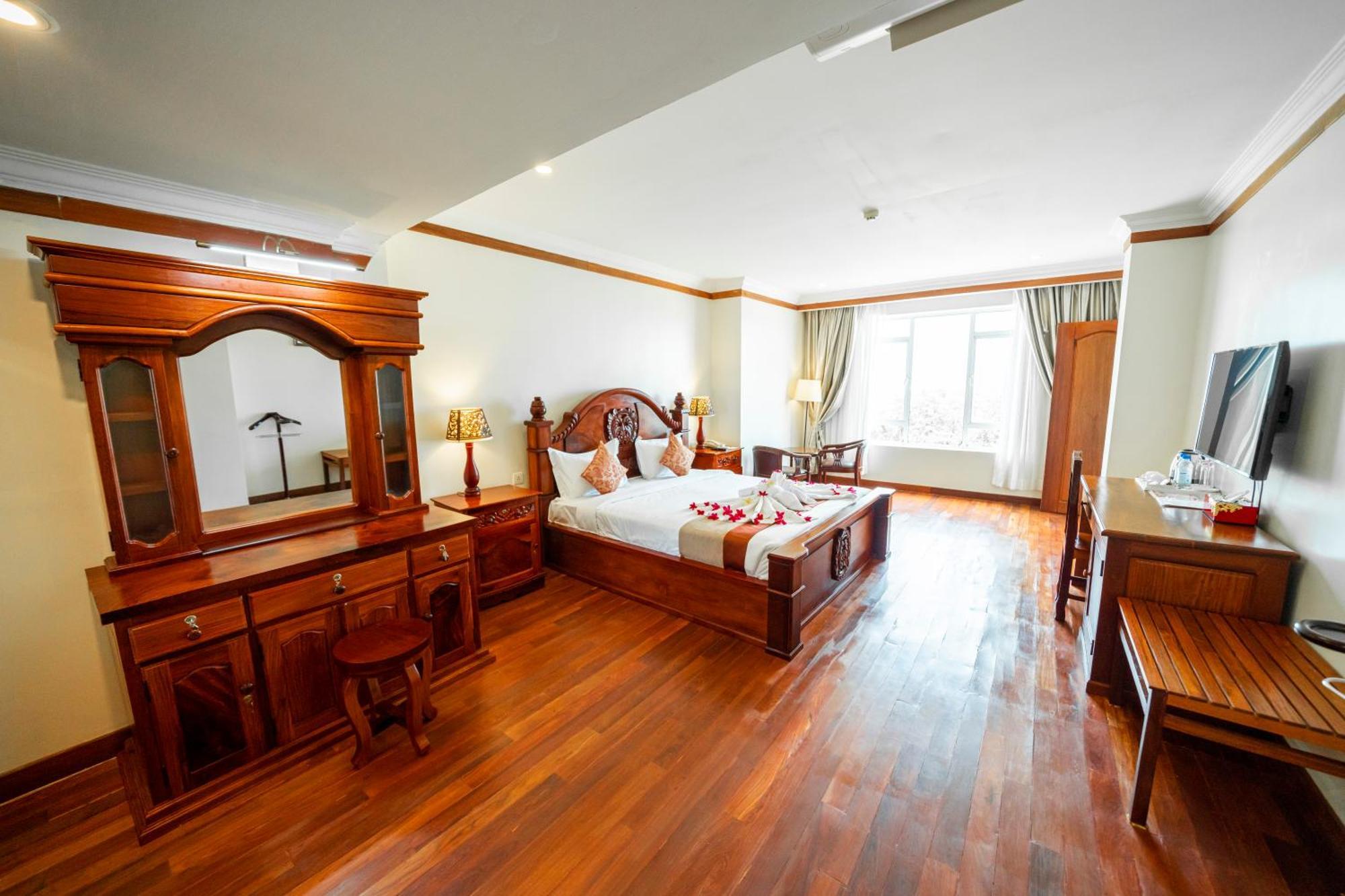 Pursat Riverside Hotel & Spa Εξωτερικό φωτογραφία